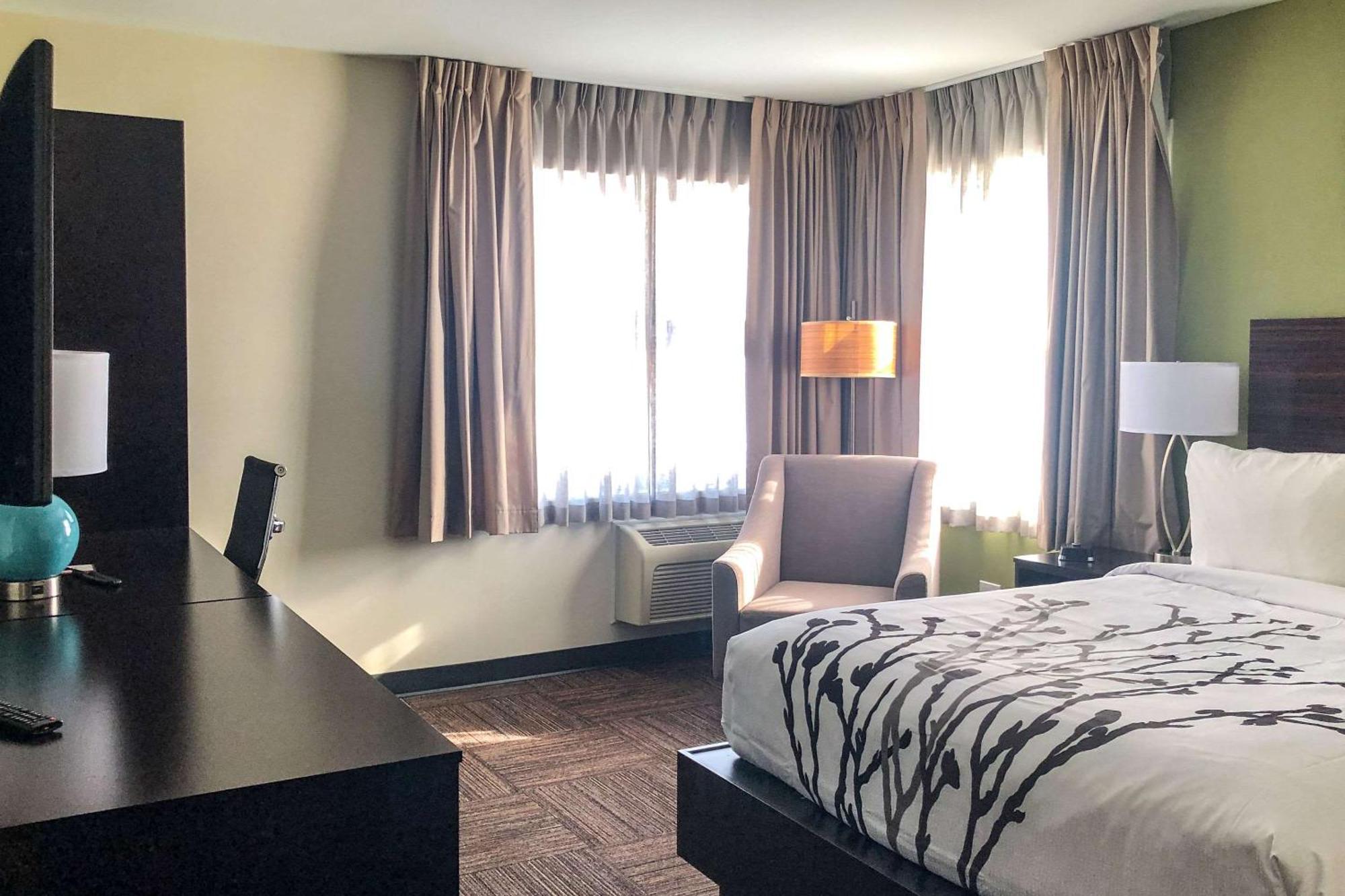 Sleep Inn & Suites Quebec City East Saint-Jean-de-Boischâtel Eksteriør billede
